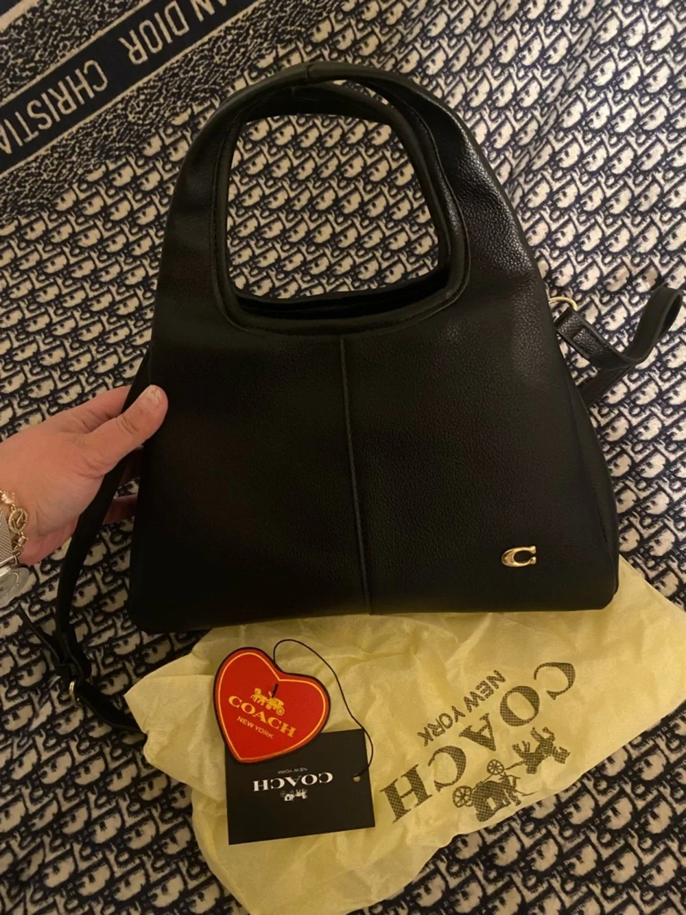 Black Women's Top-Handle Leather Tote - Unbranded - Picture 7 of 7